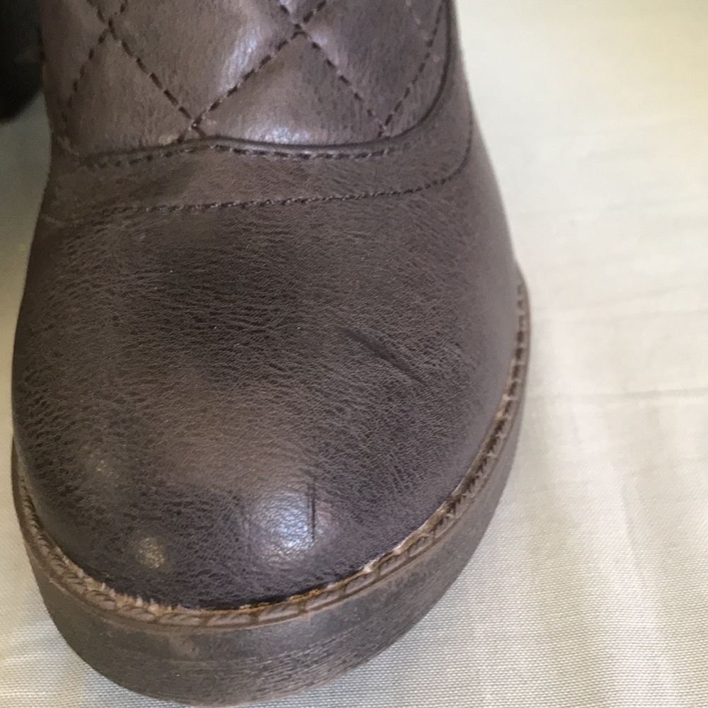 Arizona Jeans dark gray zip up block heel round toe quilted ankle booties size 7 - Picture 7 of 14